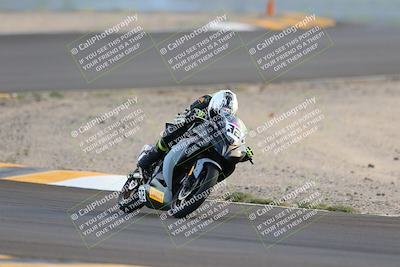 media/Sep-24-2022-CVMA (Sat) [[a45f954247]]/Race 15 500 Supersport-350 Supersport/